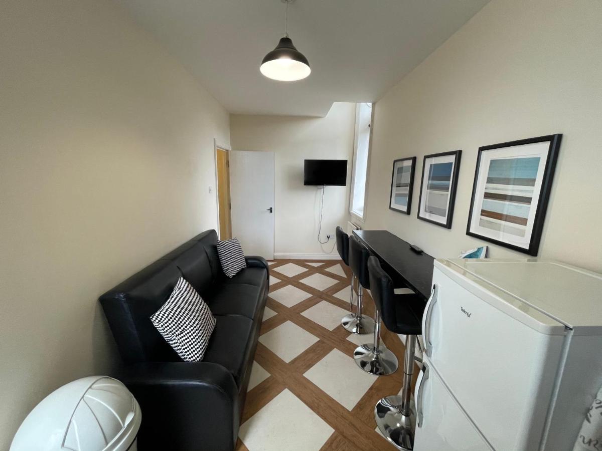 Hunters Lodge Gateshead Bagian luar foto